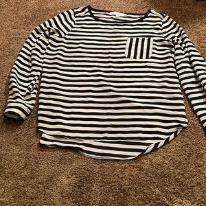 LOFT LONG SLEEVE SILKY TOP. SIZE SP. VERY NICE TOP! NWOT.